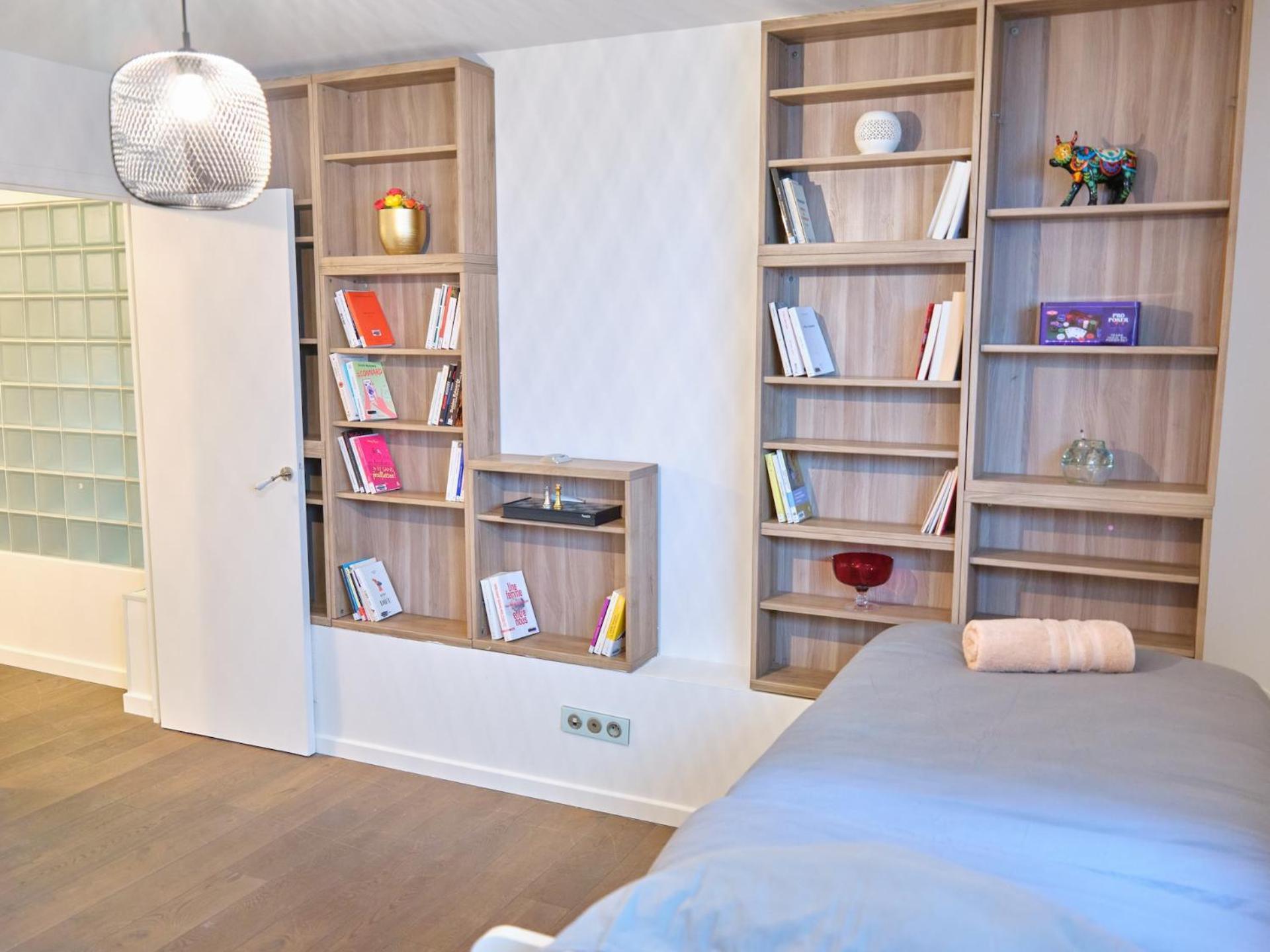 Appartement Spacieux Aux Portes De Paris, Parking Gratuit Bagnolet